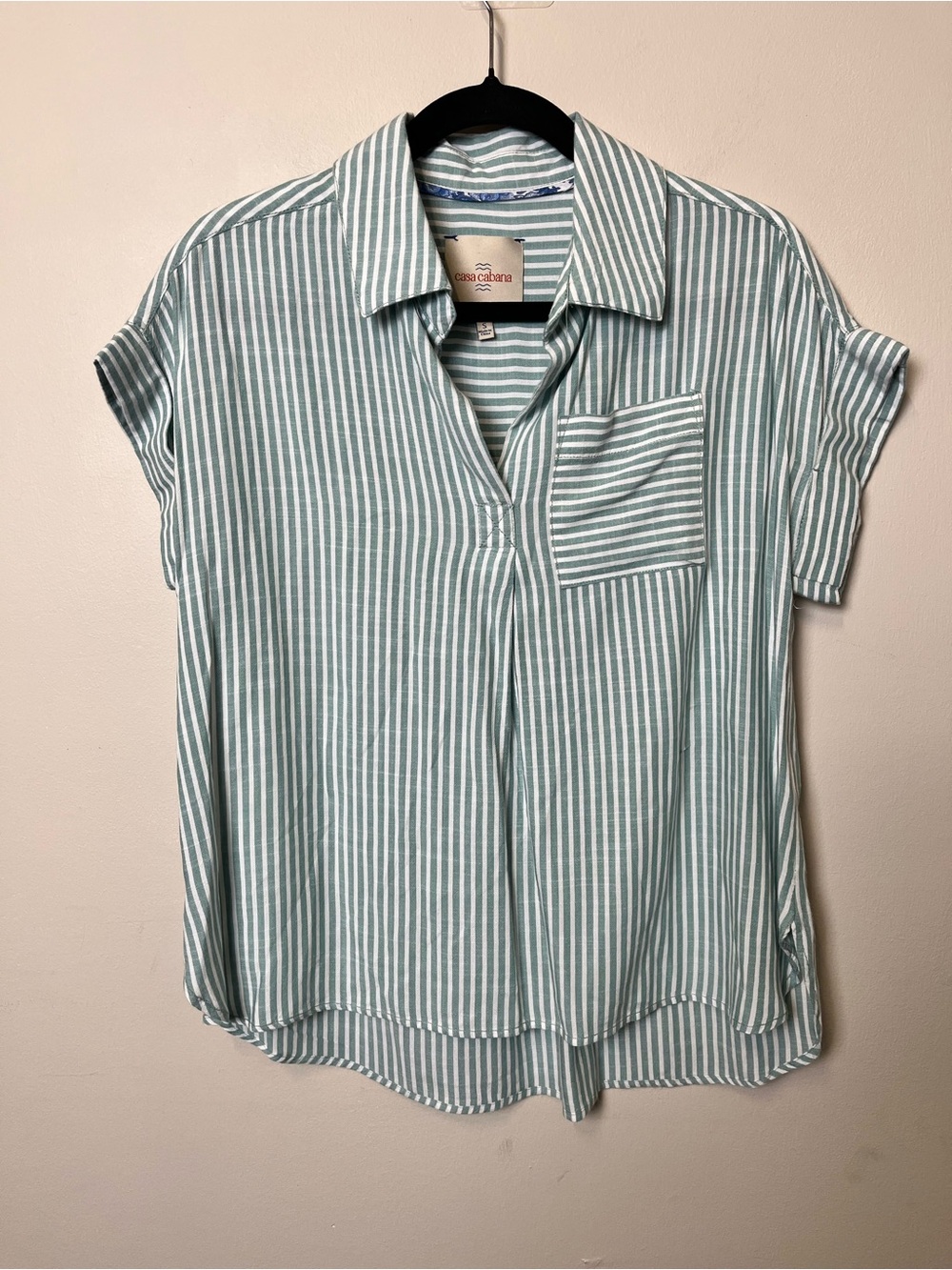 Cream & Olive Green Striped Short-Sleeve Button-Down Top